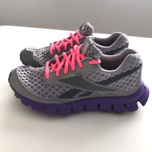 REEBOK smoothflex cushrun shoes size 6 1/2